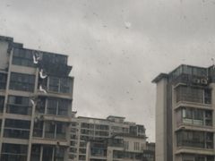 -繁花中心-停车场