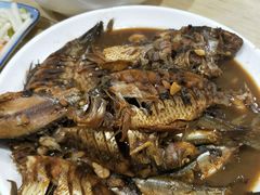 -山城家常菜铁锅炖鱼