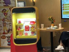 -麦当劳(龙洞店)