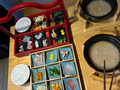 -勺子米线·云南传统小吃市集(四方街店)