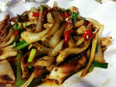 -覃记海鲜美食餐厅