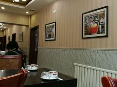 大堂-金牌餐厅·天津菜·八珍豆腐·老爆三(瓷房子店)