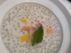 -香山湖家家宴(中山陵店)