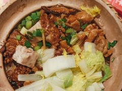 -华记煲仔华·煲仔饭(市桥易发店)