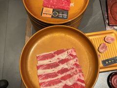 -牛YO寿喜烧·铁板烧和牛火锅自助(市府恒隆店)