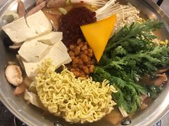 部队火锅-富乐满韩国正宗炸鸡韩国料理(虹泉路店)