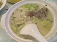 -黄家饺子东北特色菜馆(湖滨商业街店)