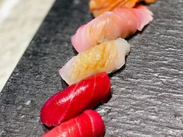 手**）