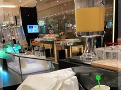 -上海西藏大厦万怡自助餐厅(徐汇店)