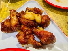 蜜汁鸡翅-老闵田螺馆·南昌特色小炒(梦时代店)