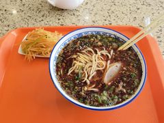 牛肉面-吾穆勒蓬灰牛肉面·清真(北滨河中路店)