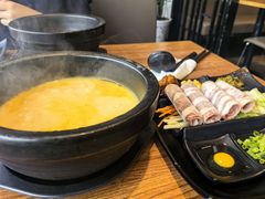 -鸡汤过桥·过桥米线