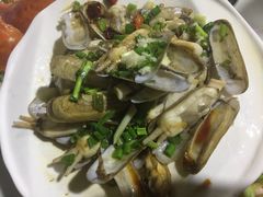-胖大嫂渔家排档(半边山店)