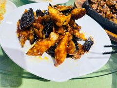 -桃子餐厅·天津菜(王顶堤总店)