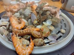 -77号渔船·蒸海鲜青岛菜(积米崖店)