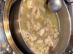 -一席地·本地鸡窝·杭帮鸡火锅(萧山银隆百货店)