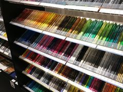 -伊东屋(本店)