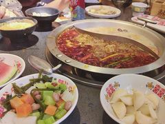 -沸炉重庆老火锅(军事博物馆店)