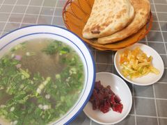 -陈掌柜澄城水盆羊肉(钟楼店)