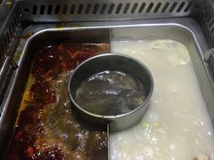 -洪焱重庆老火锅(万福花园店)