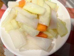 咸酸-龙桥私厨·姜花菊花过桥鱼·顺德菜(容桂店)