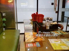 -何记花甲(海岸城旗舰店)