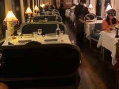 -火车头法国西餐厅