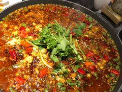 -万重锦·人文川菜馆(骡马市店)