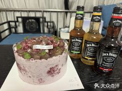 -山与蓝·轻糖鲜果蛋糕(勒泰店)