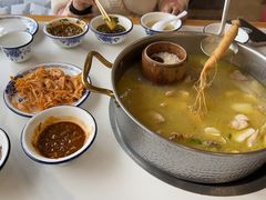 -朴小妹人参鸡汤火锅(长白山万达店)