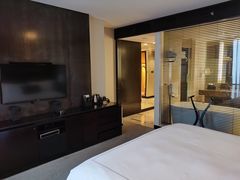 -青岛海尔洲际酒店