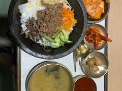 牛肉石锅饭-food capital