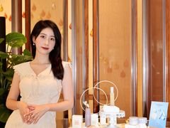 -深圳星河丽思卡尔顿酒店