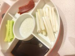 -大铁勺新津菜(东丽阳光新业广场店)