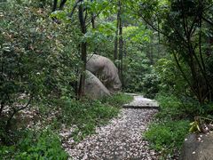 -石峰岩寺