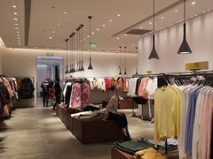 -URBAN REVIVO(西安Momopark店)