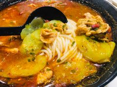 水煮肉片米线-苗乡米线(建军路店)