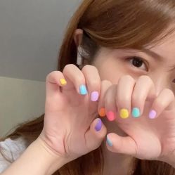 -悦指间美甲美睫