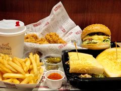 -The Habit Burger Grill 哈比特汉堡(爱琴海店)
