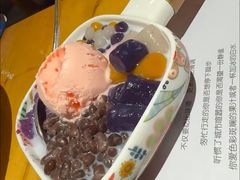 -月亮眼花园餐厅书吧酒吧