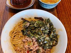 红烧狮子头-谷沙屋面铺