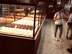 面包甜点陈列柜-LELECHA乐乐茶(上海五角场万达广场店)