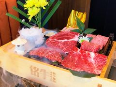 -铭牛烧肉·和牛海鲜自助(高新月牙湖店)