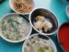 -依云煎包店