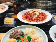 -万重锦·人文川菜馆(骡马市店)