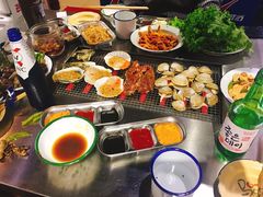 -马路牙子地桌烤肉(工体店)