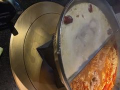 -湊湊火锅·茶憩(新中关购物中心店)