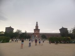 -斯福尔扎古堡