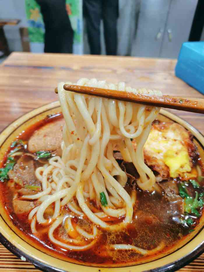 光友牛肉拉面馆(贵中一店)-"我心目中的白月光!这家店对我来说应该就.