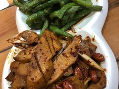 -杨记清芳牛肉拉面(京广路店)